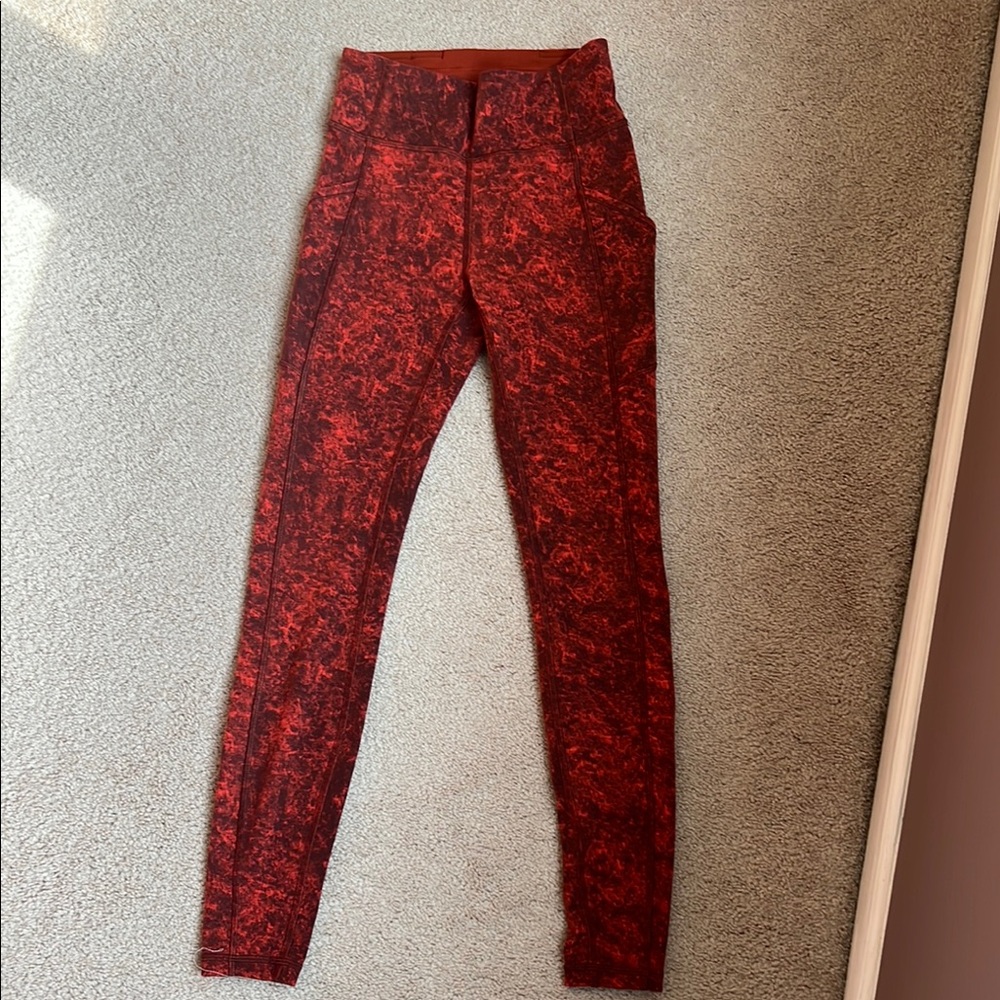 Red Patterned High-Waisted Leggings